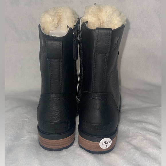 Sorel Emelie Geniune Shearling Short Lace up boots - Picture 7 of 12